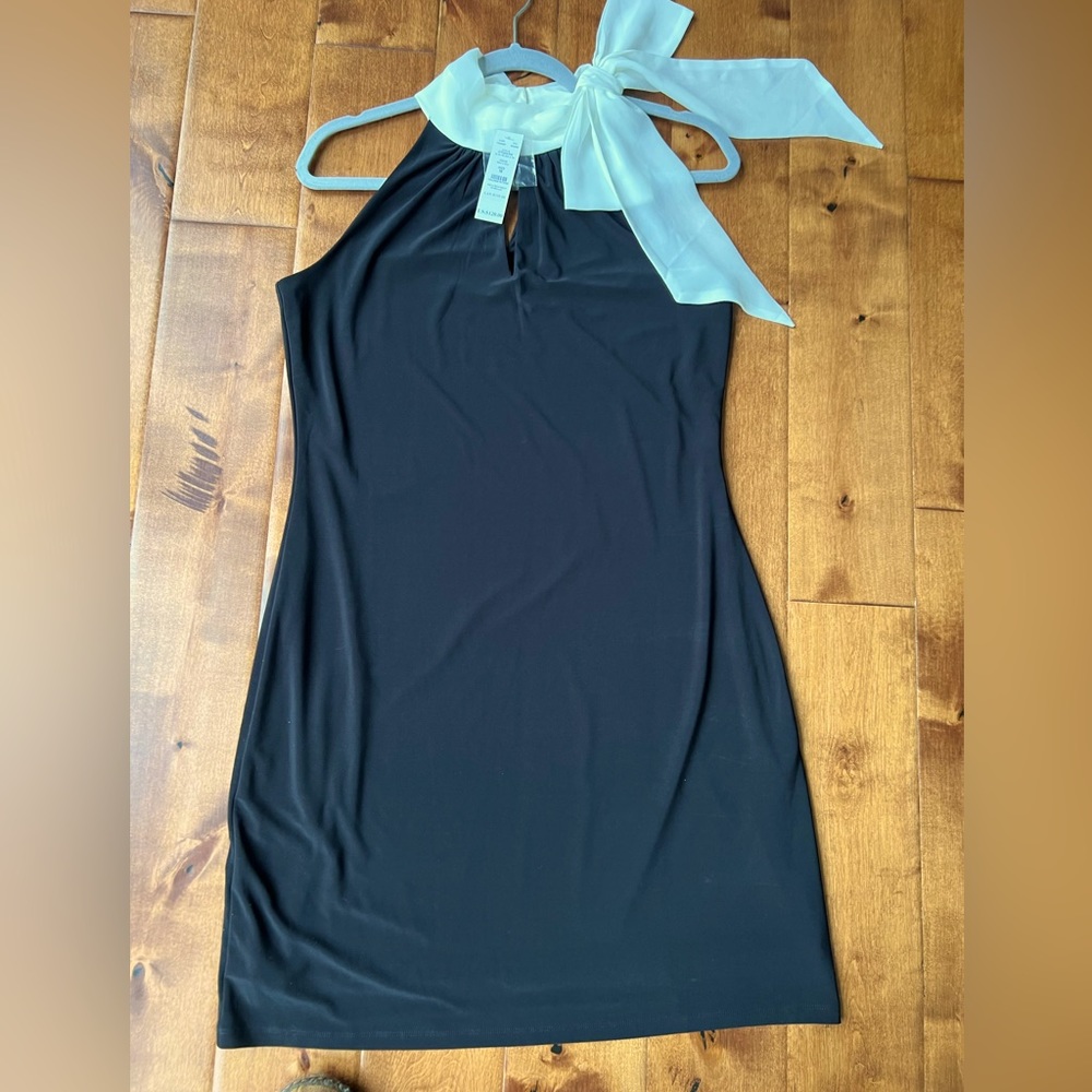 Size M White House, Black Market cocktail dress